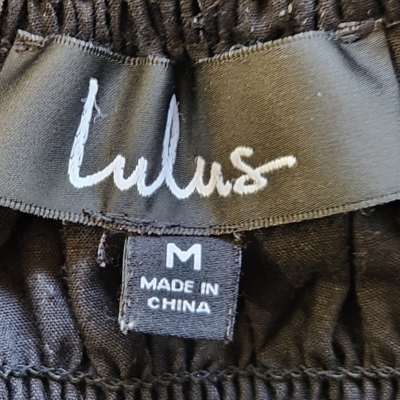 LULUS Nahanni Black Puff Sleeve Smocked Midi Dress - Size M - Picture 14 of 16